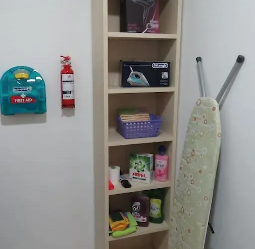 Birzebbugia - 100m From & Promenade Apartment