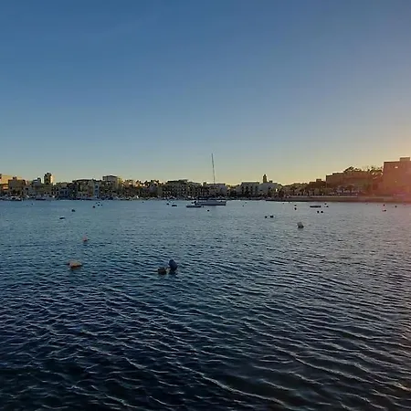 Birzebbugia - 100m From & Promenade * Бирзеббуджа